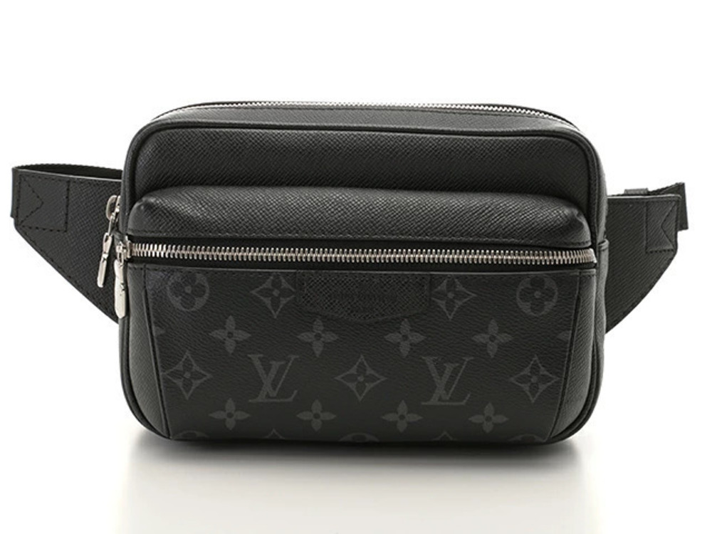 LOUIS VUITTON Bumbag Outdoor Taigarama Noir Black